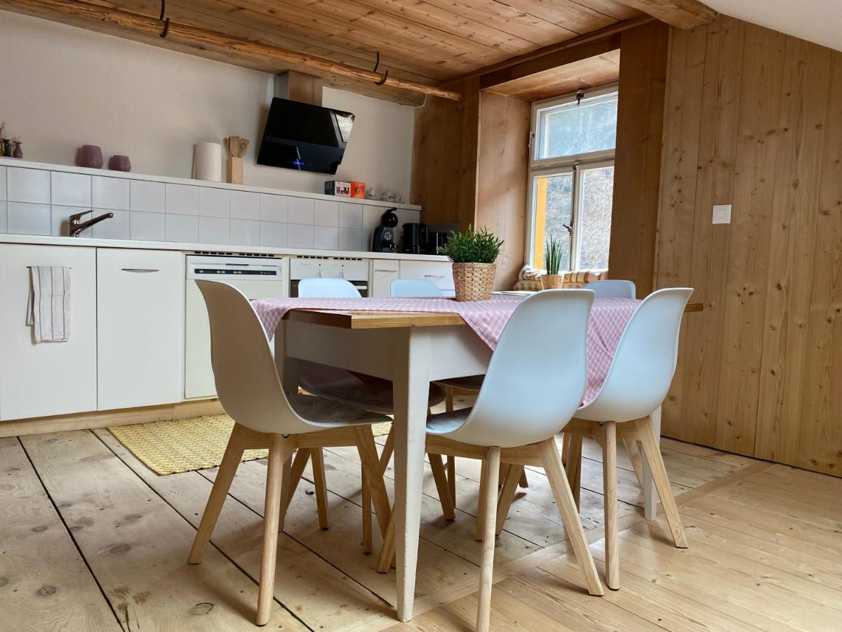 Haus La Punt, Savognin Lägenhet Rona Exteriör bild