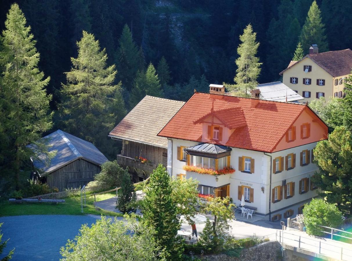 Haus La Punt, Savognin Lägenhet Rona Rum bild