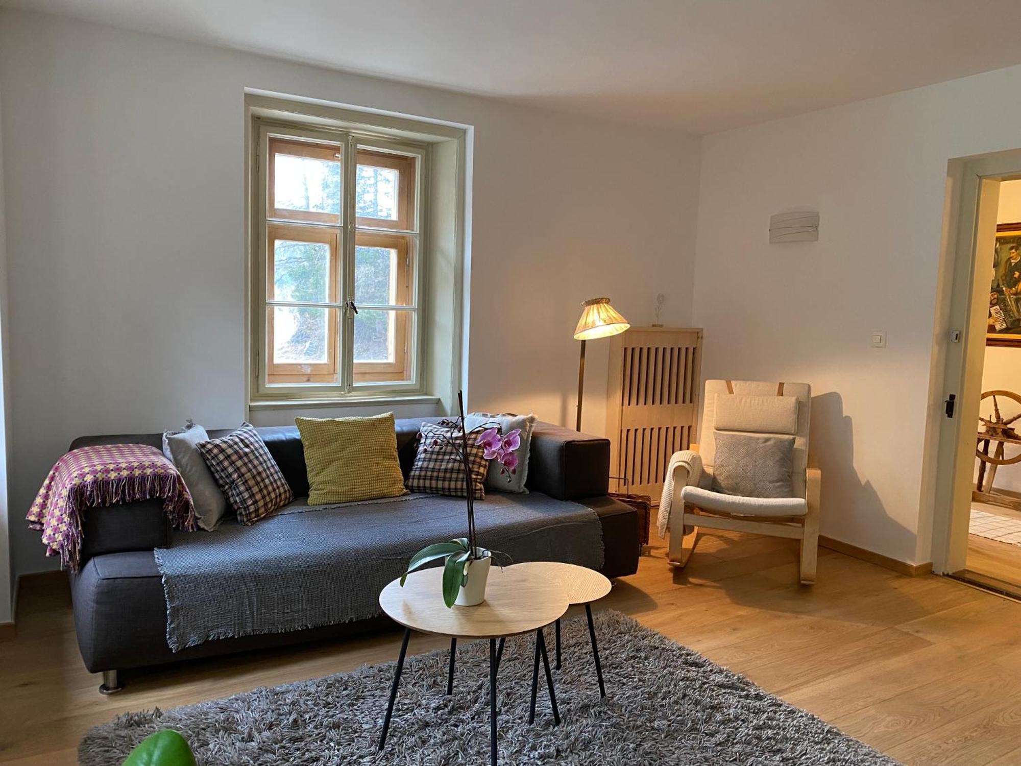 Haus La Punt, Savognin Lägenhet Rona Rum bild