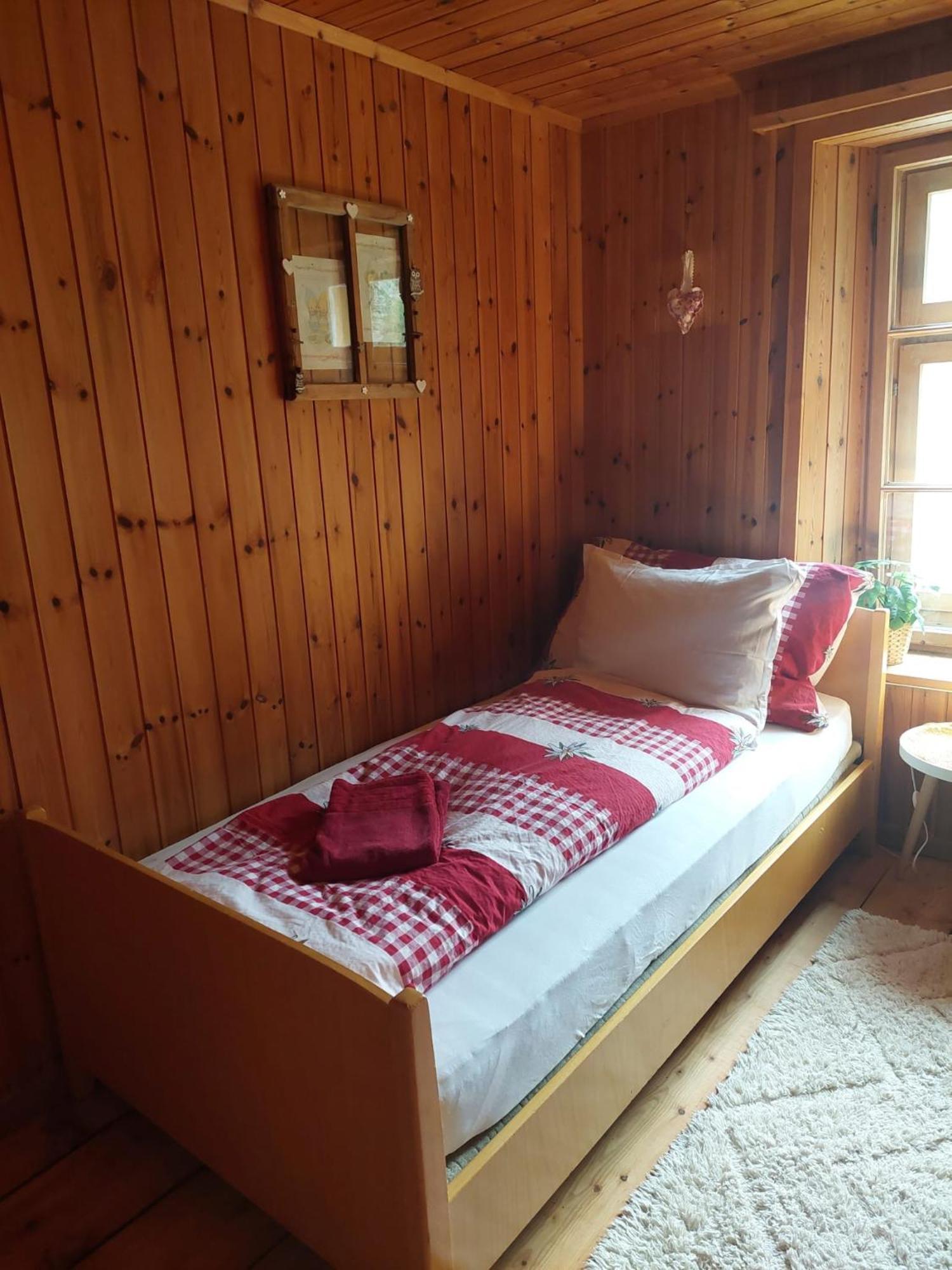 Haus La Punt, Savognin Lägenhet Rona Rum bild